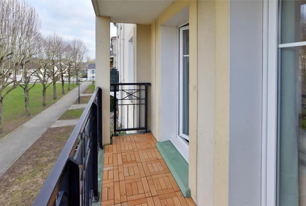 贝利罗曼维利而Sesame Duplex Disneyland Paris Netflix 6 Personnes Et 1 Bebe Avec Parking公寓 外观 照片